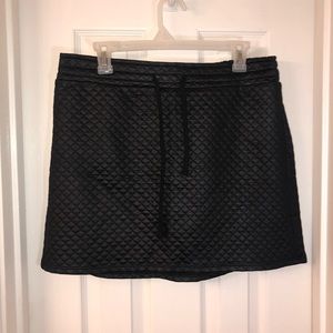Fabletics black sporty skirt- Size Large